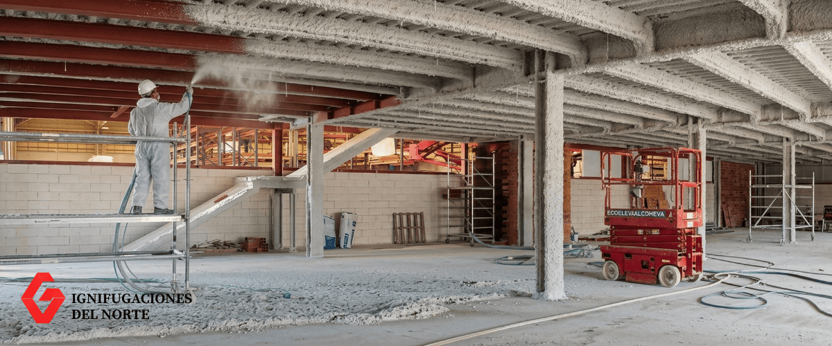 Empresa de ignifugación y protección pasiva contra incendios en Vitoria-Gasteiz — trabajos de tratamiento ignífugo en estructura industrial de Álava realizados por Ignifugaciones del Norte